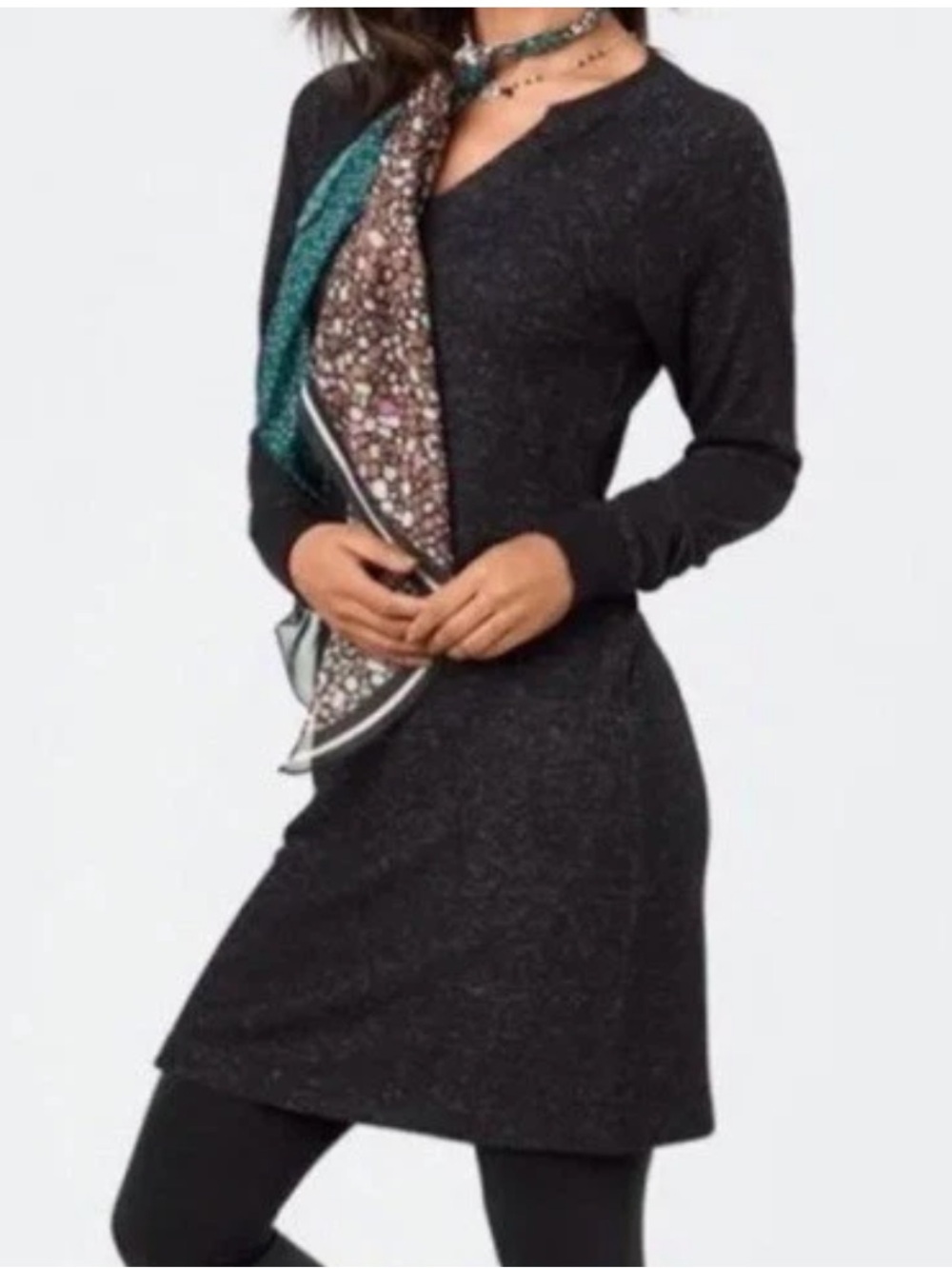 CABI PJ Knit Dress Black Heather
V-Neck Ruched Sleeves Shift Style
SZ XS. #3829